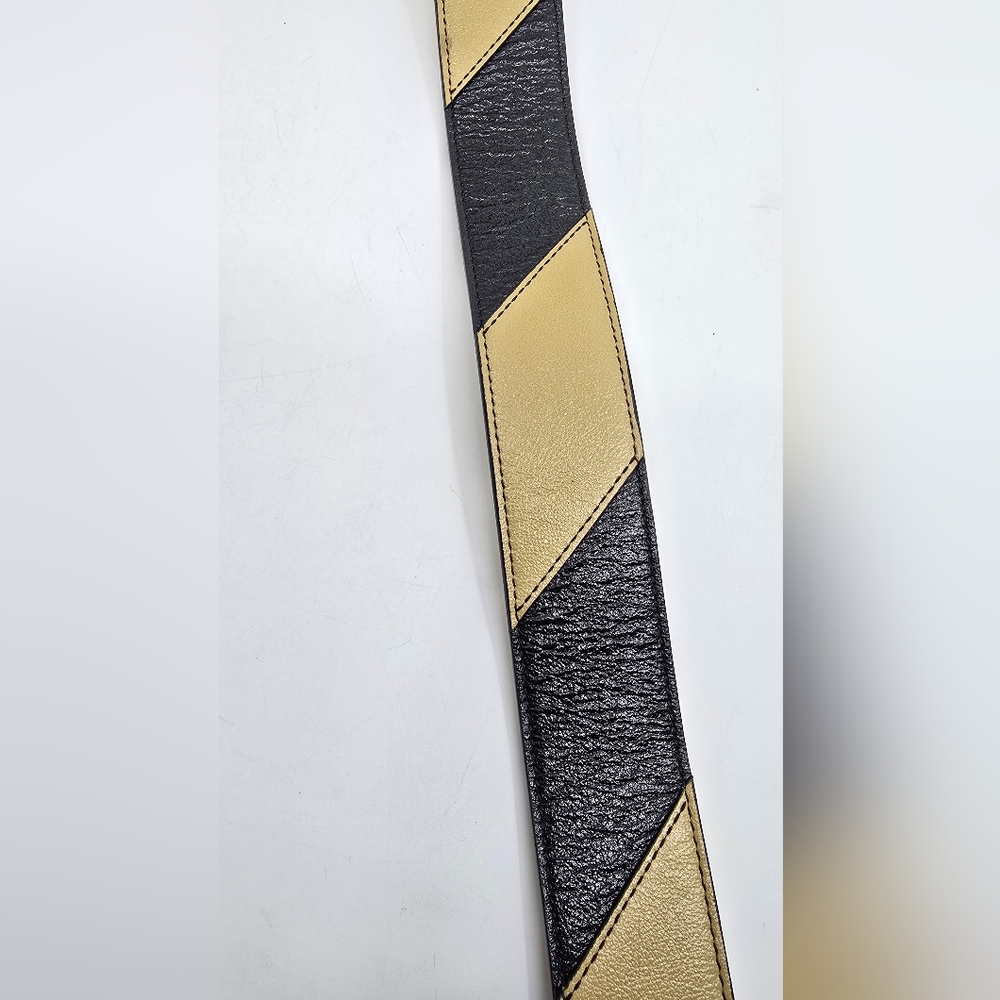 Gucci Calfskin Striped Textured Double G Belt - Picture 5 of 13